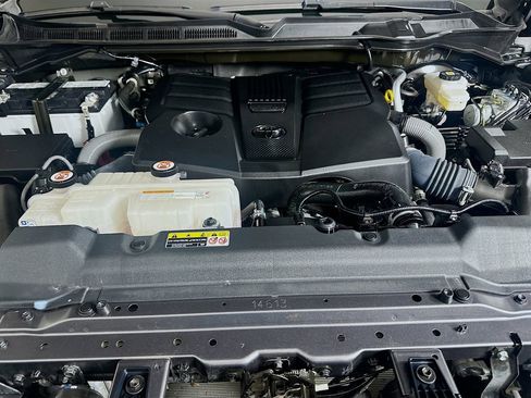 Used 2023 Toyota Tundra SR5 image 30