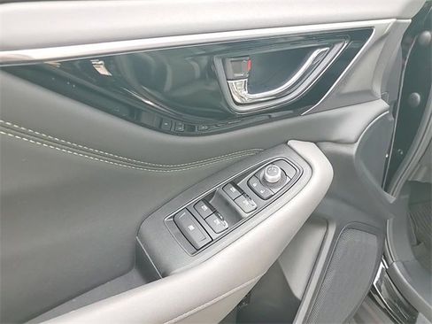 Used 2024 Subaru Outback Onyx Edition image 14