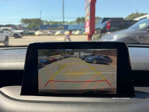 Used 2018 Kia Stinger Premium RWD image 15