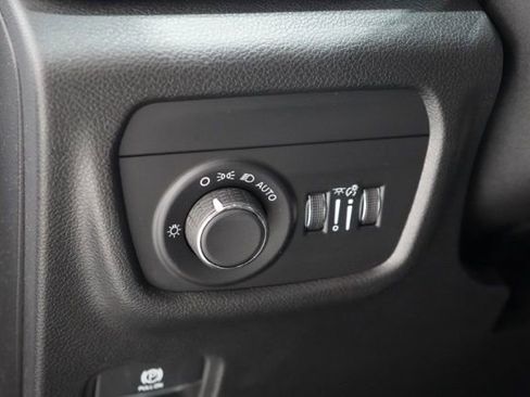 Used 2023 Jeep Grand Cherokee L Laredo image 22