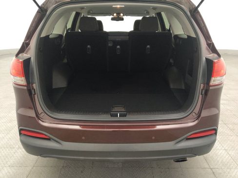 Used 2017 Kia Sorento FWD w/ LX Convenience Package image 29
