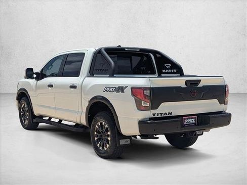 Used 2024 Nissan Titan PRO-4X w/ Pro-4x Convenience Package AWD/4WD image 7