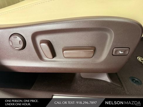 Used 2016 Lexus RX 350 FWD w/ Luxury Package image 49