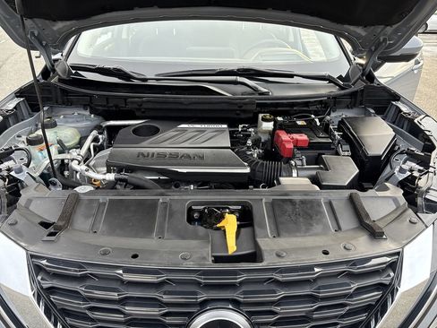 Used 2023 Nissan Rogue Platinum w/ Platinum Premium Package image 11