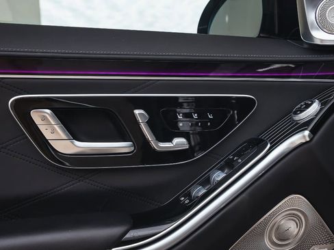 Used 2023 Mercedes-Benz Maybach S 580 4MATIC image 23