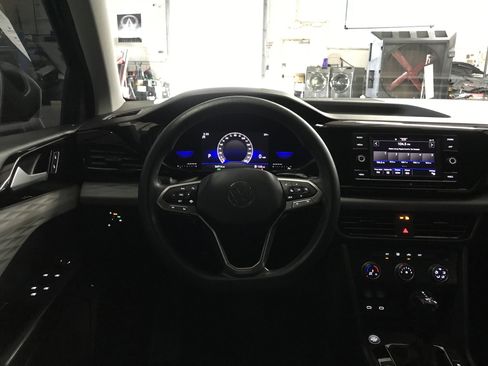 Used 2022 Volkswagen Taos S FWD image 16