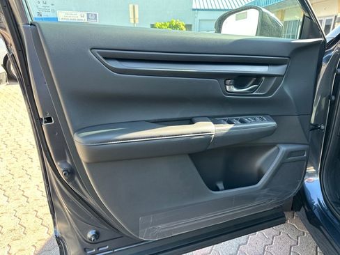 New 2026 Honda CR-V EX image 8