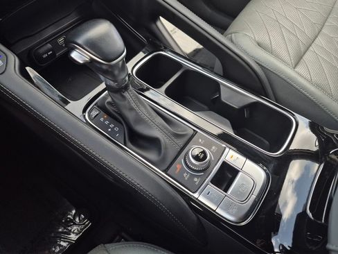 Used 2024 Kia Telluride EX X-Line AWD/4WD image 48