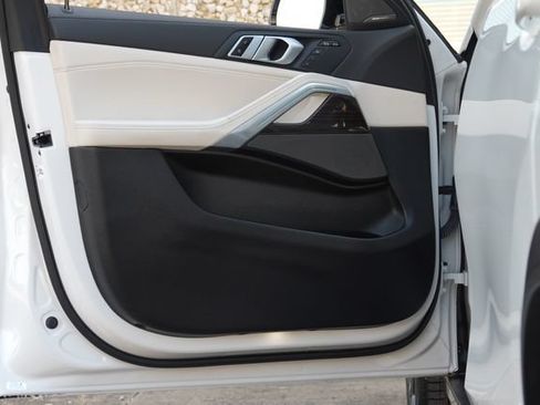 Used 2020 BMW X6 sDrive40i w/ Premium Package RWD image 29