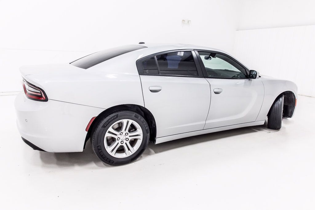 Used 2022 Dodge Charger SXT w/ Leather Interior Group RWD image 9