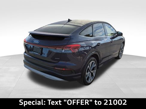 Used 2022 Audi Q4 e-tron Prestige image 3