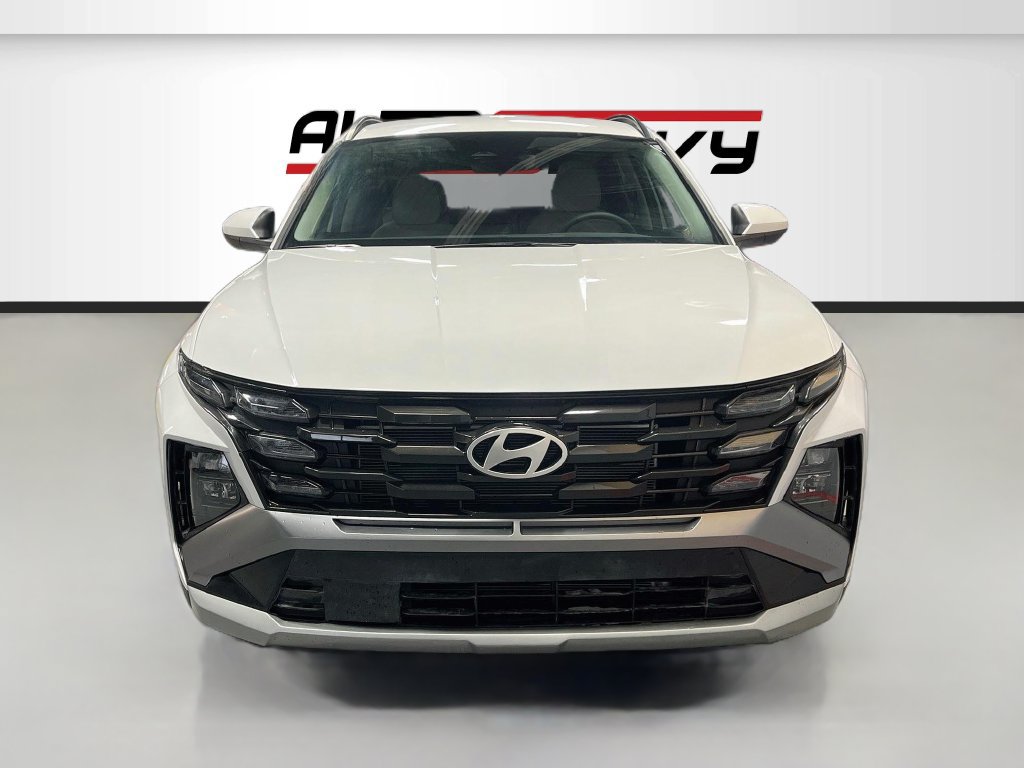 Used 2026 Hyundai Tucson SEL Plus FWD image 2