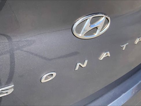 Used 2019 Hyundai Sonata SEL w/ Tech Package 02 image 10