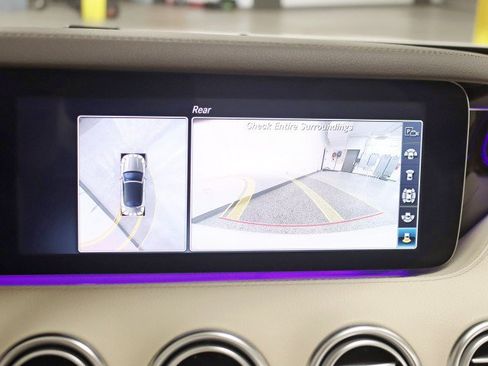 Used 2020 Mercedes-Benz S 560 Cabriolet image 19