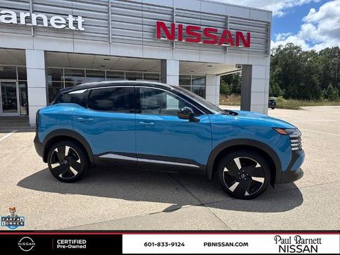 Certified 2025 Nissan Kicks SR w/ Interior Electronics Package AWD/4WD image 8