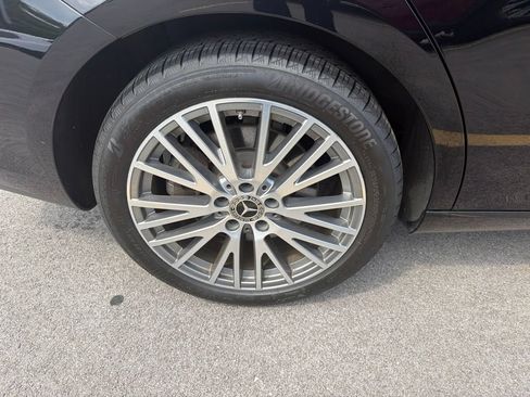 Used 2025 Mercedes-Benz CLA 250 4MATIC image 7
