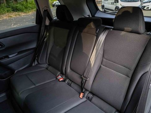 Certified 2025 Nissan Rogue S image 21