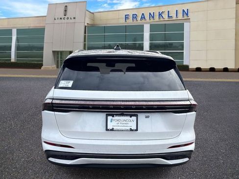 New 2026 Lincoln Nautilus Black Label w/ Jet Appearance Package AWD/4WD image 6