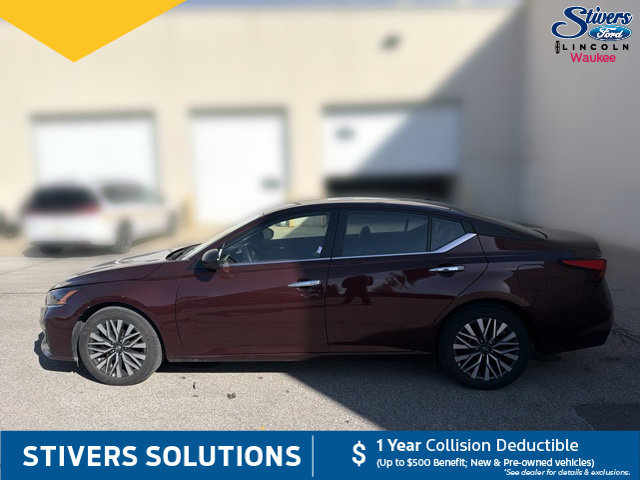 Used 2025 Nissan Altima 2.5 SV FWD image 10