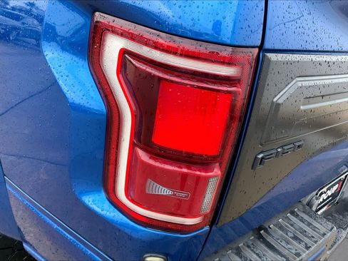 Used 2018 Ford F150 Raptor w/ Equipment Group 802A Luxury AWD/4WD image 29