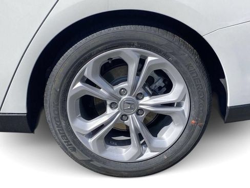 New 2026 Honda Accord LX image 31