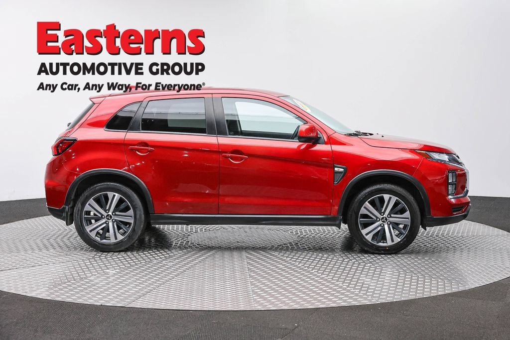 Used 2023 Mitsubishi Outlander Sport ES AWD/4WD image 5
