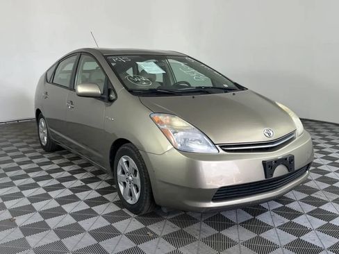 Used 2009 Toyota Prius FWD image 2