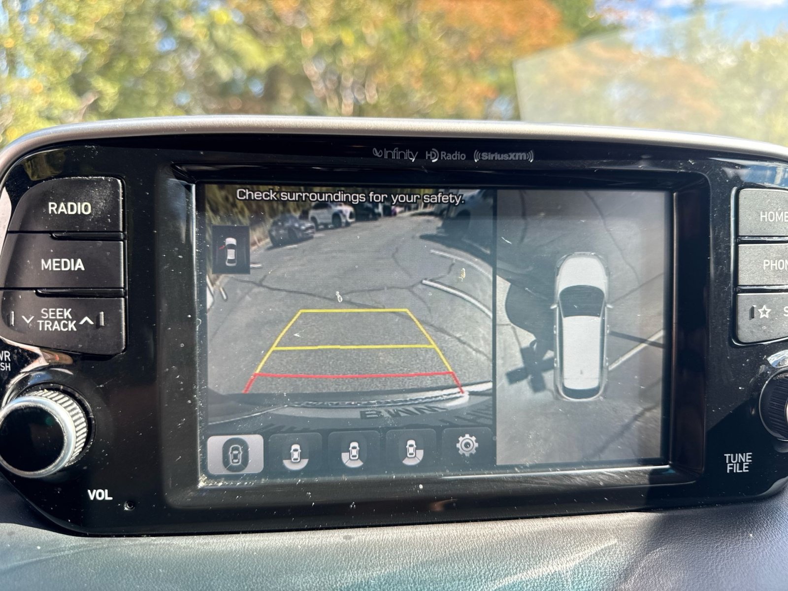 Used 2021 Hyundai Tucson Limited w/ Cargo Package FWD image 13