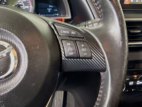 Used 2016 MAZDA MAZDA3 i Grand Touring image 15