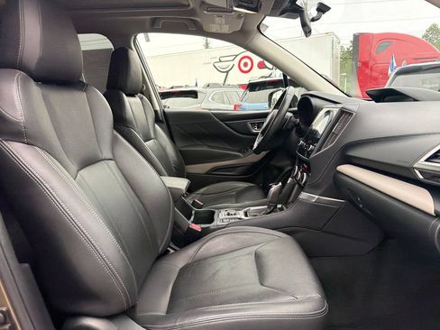 Used 2024 Subaru Forester Limited AWD/4WD image 39