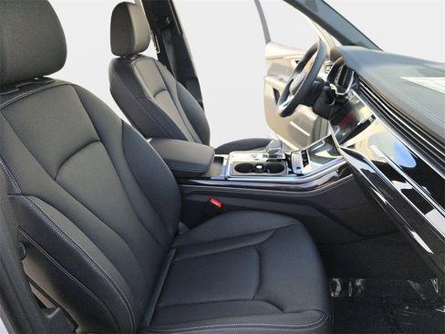 New 2026 Audi Q7 3.0T Premium Plus image 10