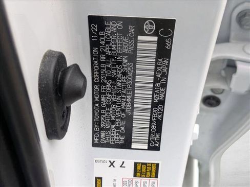 Used 2023 Toyota Corolla LE image 16