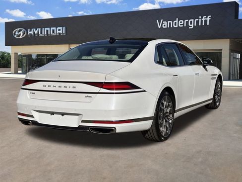Used 2025 Genesis G90 3.5T image 12