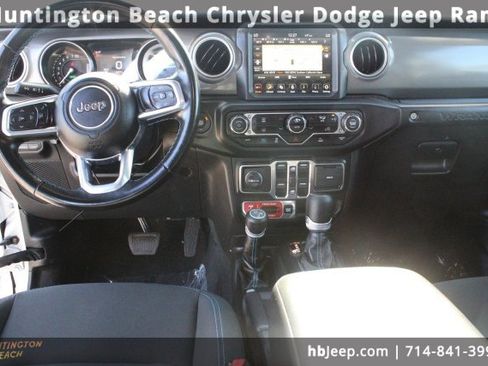 Used 2022 Jeep Wrangler Unlimited Rubicon 4xe image 13
