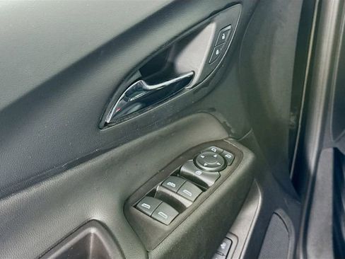 Used 2020 Chevrolet Equinox Premier w/ Premier Redline Edition image 17