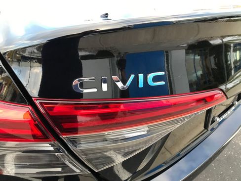 Certified 2024 Honda Civic EX image 20