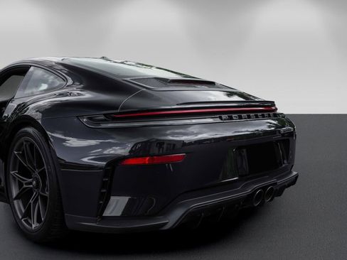 Used 2026 Porsche 911 GT3 RWD image 24