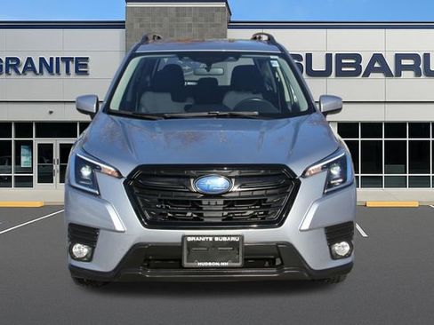 Certified 2023 Subaru Forester Premium image 5