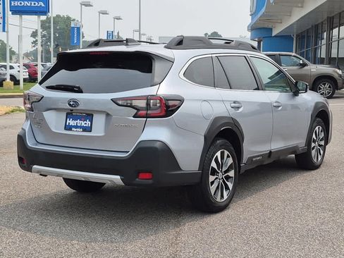 Used 2024 Subaru Outback Limited AWD/4WD image 3
