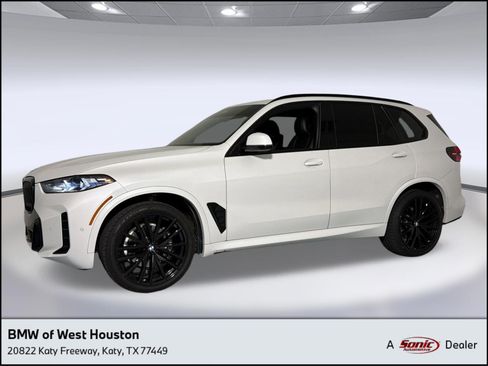 Used 2024 BMW X5 sDrive40i w/ M Sport Package RWD image 1