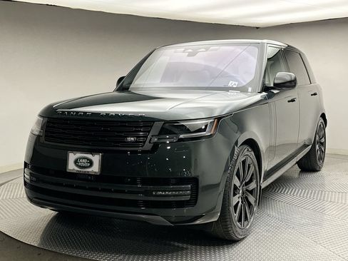 Used 2023 Land Rover Range Rover Long Wheelbase SE AWD/4WD image 1