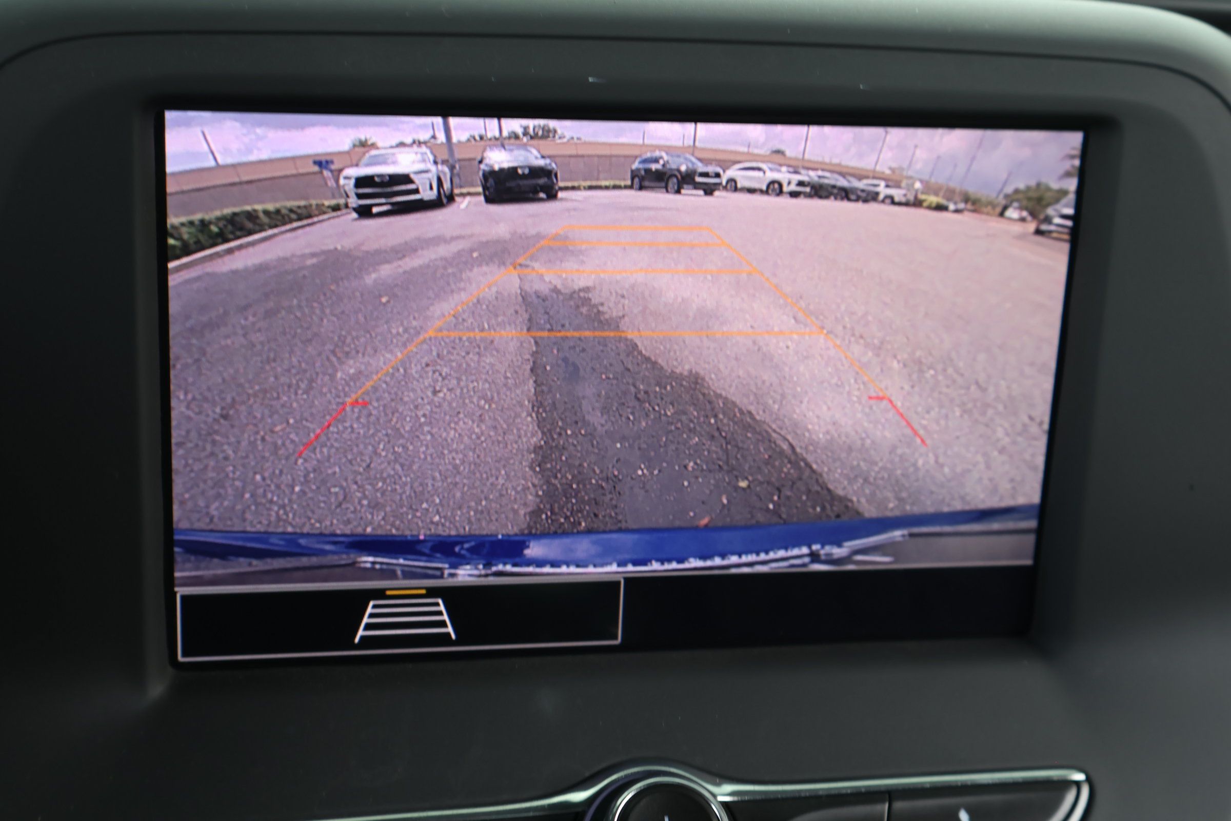 Used 2023 Chevrolet Camaro LT RWD image 4