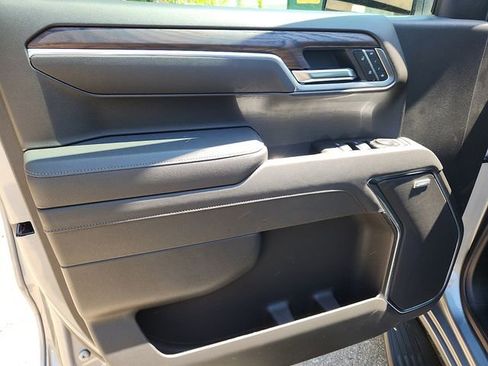 New 2026 GMC Sierra 1500 SLT w/ SLT Premium Plus Package AWD/4WD image 8
