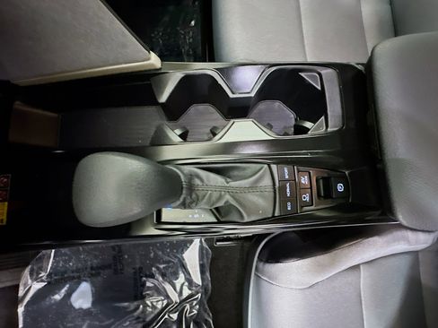 Certified 2025 Toyota Camry LE image 22