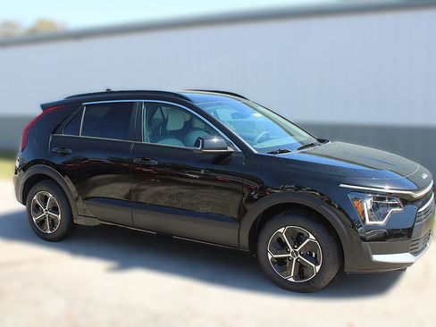 New 2026 Kia Niro EX FWD image 4