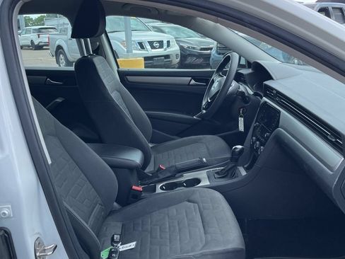Used 2020 Volkswagen Passat 2.0T S FWD image 6