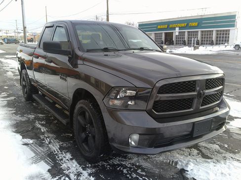 Used 2019 RAM 1500 Express w/ Express Value Package image 8