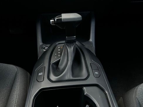 Used 2025 Kia K4 LXS image 22