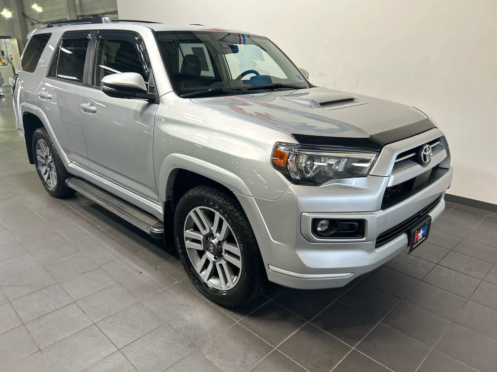 Used 2022 Toyota 4Runner TRD Sport w/ Technology Package AWD/4WD image 2