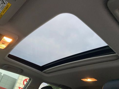 Used 2021 Toyota 4Runner SR5 Premium w/ Moonroof Package image 13